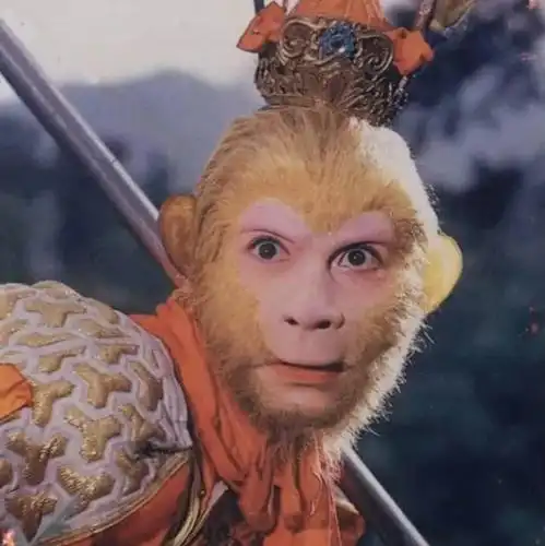 六小龄童扮演的82版《西游记》的孙悟空,一句"俺老孙来也"是无数80后