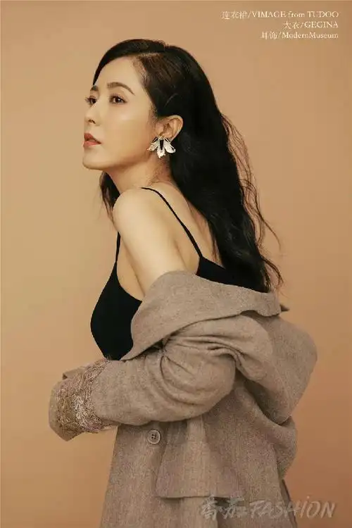 曾黎出场费曾黎代言费曾黎商演报价曾黎公司