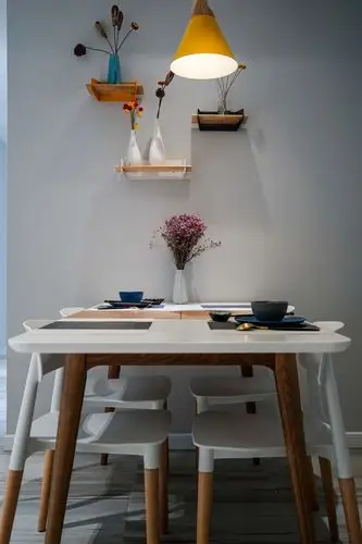 93平北欧风三居餐厅装修效果图