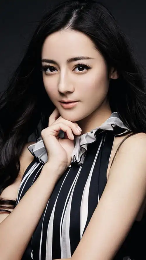 大热演员迪丽热巴