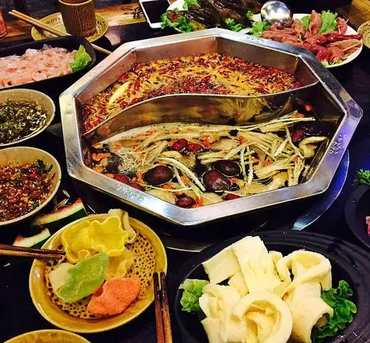 吃火锅—是对冬天最起码的尊重!北京巴适得板的6家地道川渝火锅!人均1