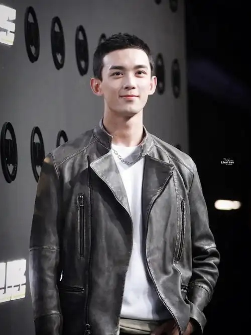 吴磊寸头真的太帅了