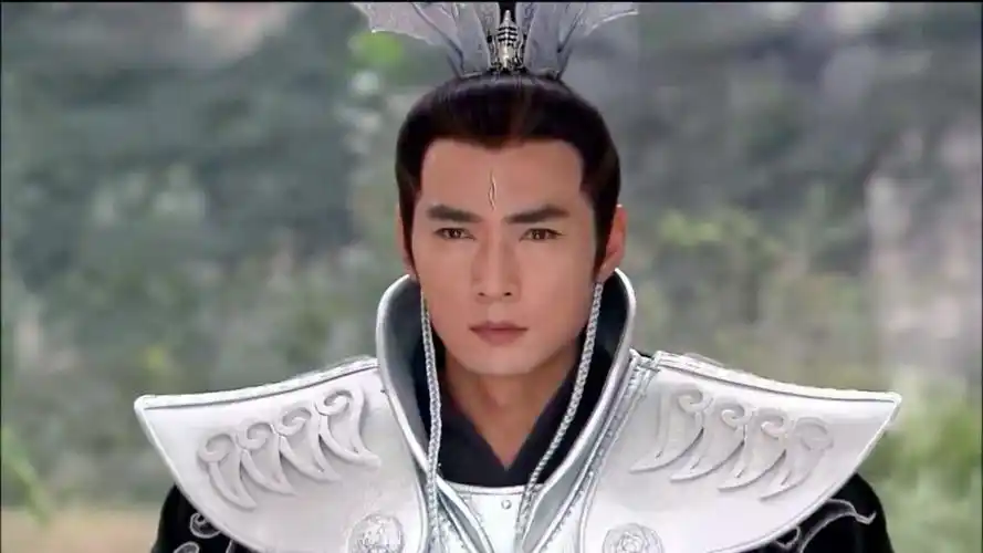 冯绍峰演二郎神是什么电视_各种版本的杨戬