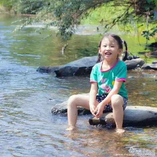 小妞的童趣时光