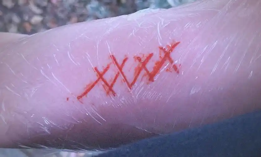 易烊千玺同款纹身:七年的特别纪念