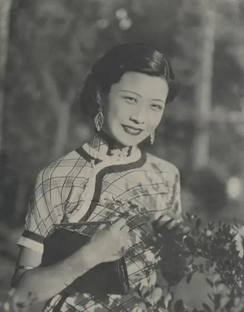 倾世红颜阮玲玉究竟有多美老照片都难掩丽质难怪受追捧