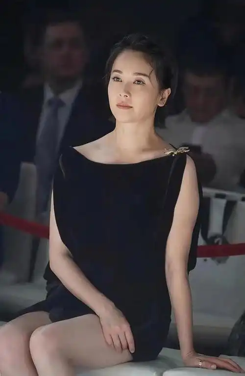 这5位70后女星堪称女神级,年纪越大越有气质,但情路却很坎坷