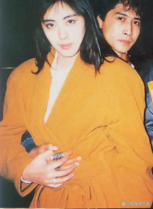 齐秦:婚前爆出"私生子",说爱王祖贤"三辈子",却娶小24岁娇妻