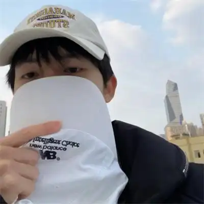 带帽男生头像冷酷帅气侧脸高清图暗系霸气好看的男生戴帽子头像