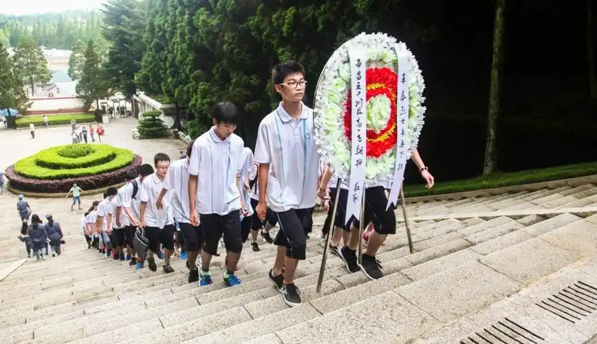 重温历史砥砺前行记南昌五中飞翔班夏令营红色之旅