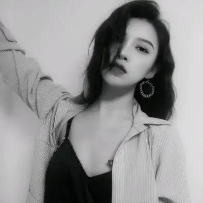 黑化女生头像真人 黑暗系现代女生头像