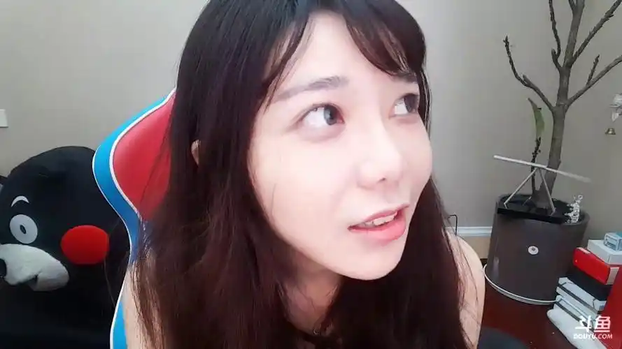 闭目塞丹听_斗鱼综合手游主播_小葫芦_直播平台主播大数据