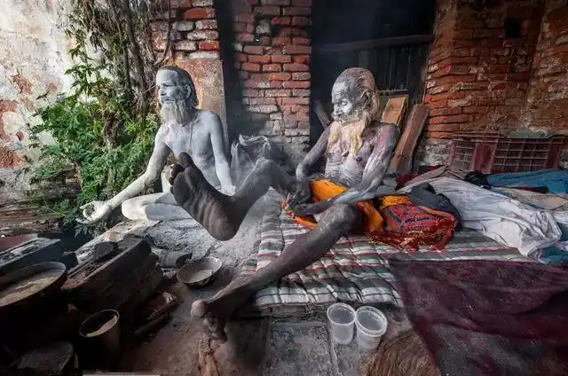 对于这样一种特殊的文化,想必每一个中国人都无法接受,可是印度却延续