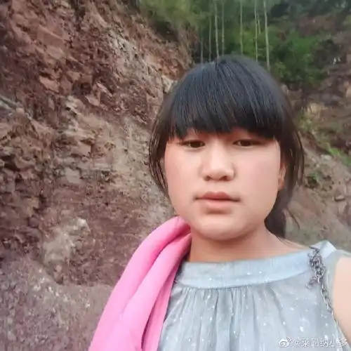 记者从公安部儿童失踪信息紧急发布平台获悉,7月16号22时,12岁女孩刘