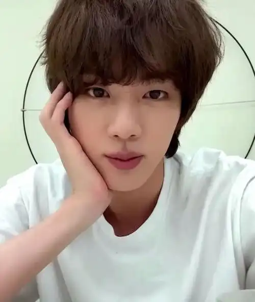 上次帮大家整理了"2023年google搜寻量最高的韩国女歌手top20 "名单