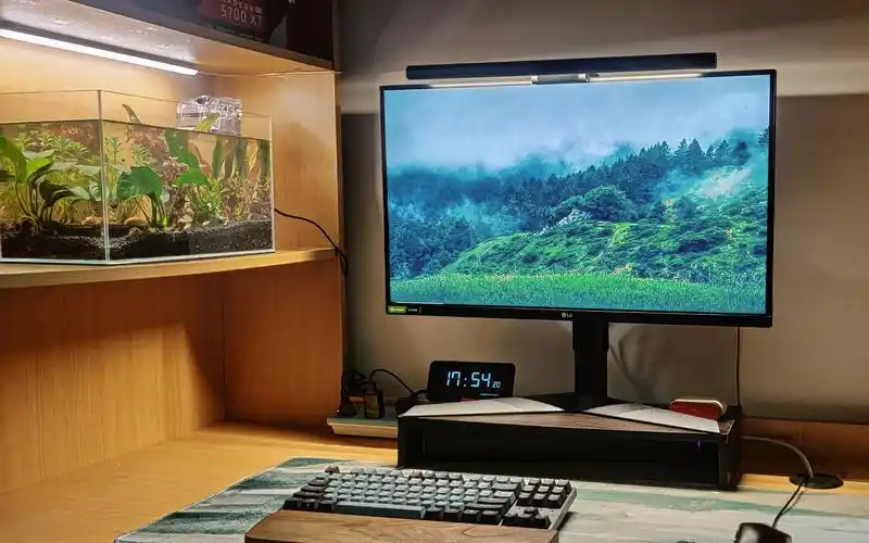 大学寝室桌面分享