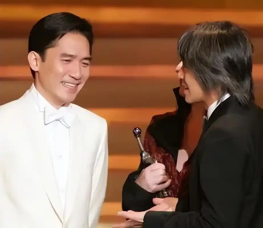 梁朝伟和周星驰认识49年,为何从未合作拍电影?