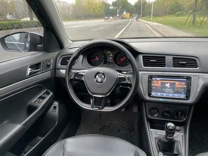 【绍兴】2016年5月 大众 朗逸 2015款 1.6l 手动舒适版 手动挡