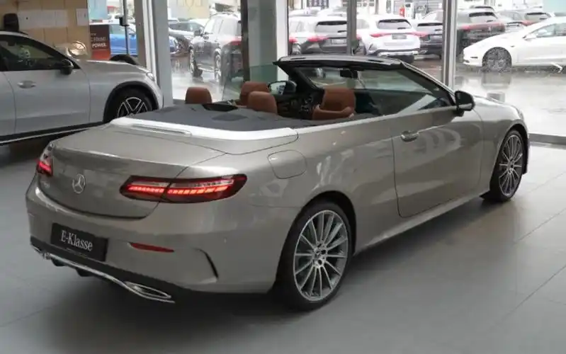 2023新款梅赛德斯奔驰e级e300 amg系列最便宜的敞篷车