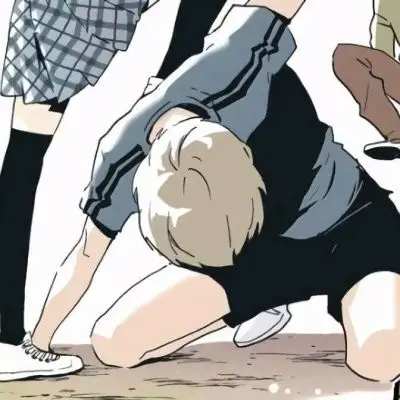 家庭地位明显的情侣头像