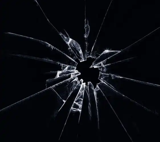 碎屏素材>>碎屏素材图片,玻璃碎裂图片布艺墙上的方形复古相框 ps欧美