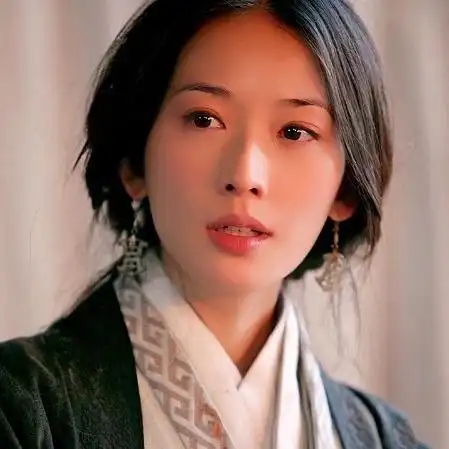 一些林志玲的头像,感觉也是公认的美女了,但是很少看到有把她当做头像