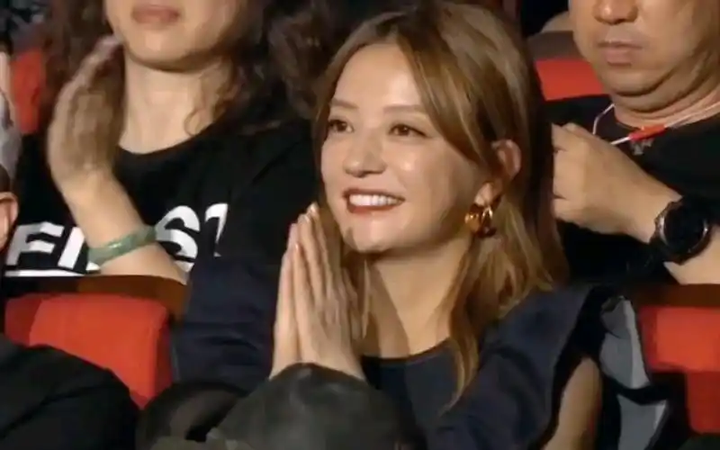 崔永元:赵薇:你为电影做出的每一个贡献,观众和电影人都爱你|first