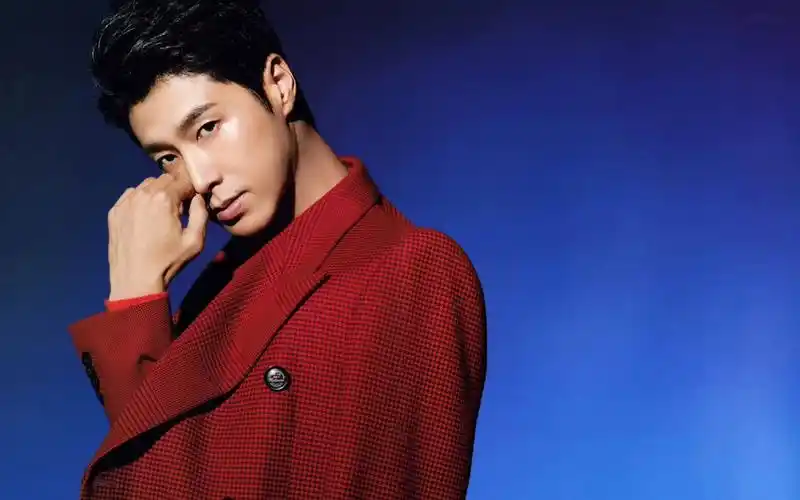 [郑允浩]假装《swing》 有mv teaser