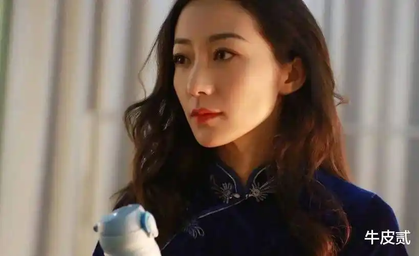 实际上家世显赫的4位女星,个个根正苗红没人敢惹_韩雪_安娜_朱珠