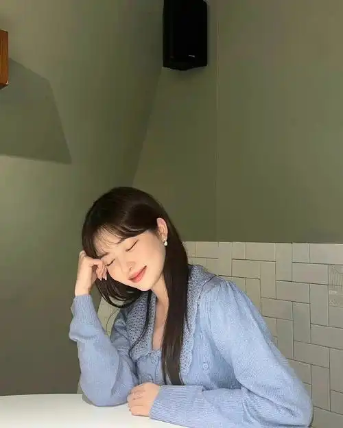 顶楼赵秀敏ins更新日常