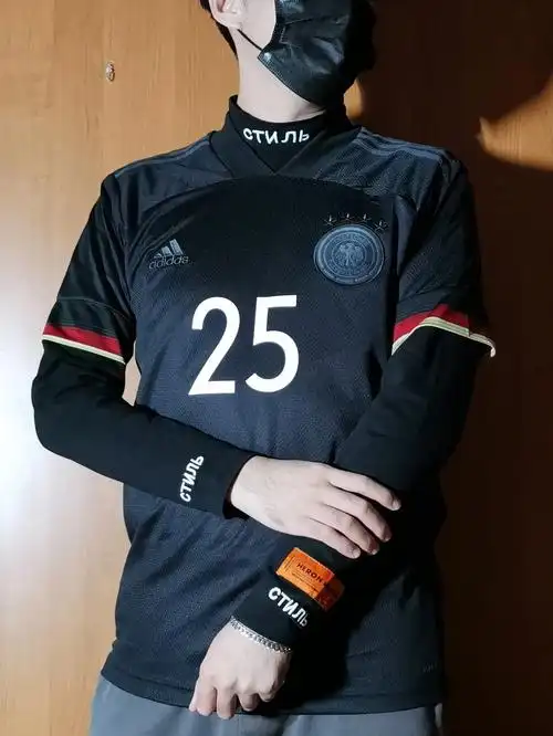 21欧洲杯 德国国家队 客场球衣.很适合街穿的一款,adid - 抖音