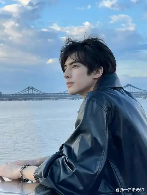 盘点娱乐圈公认的神颜,你最喜欢哪一个?