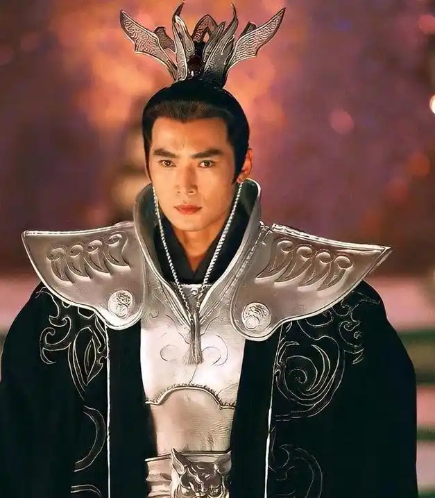 盘点9位二郎神杨戬钱嘉乐经典冯绍峰邪气最帅还得是焦恩俊