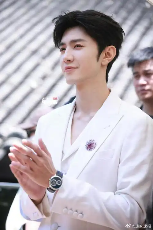 陈哲远今天是白马王子