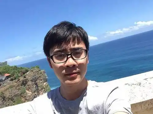 有颗文艺的心的衢州gg是个it男 已经在杭州买好房