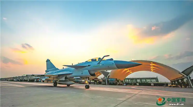 两会特刊丨军队代表委员热议中国共产党建党100周年