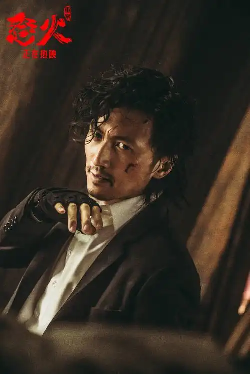 怒火重案曝甄子丹谢霆锋教堂终极对决片段上映28天累计票房破10亿