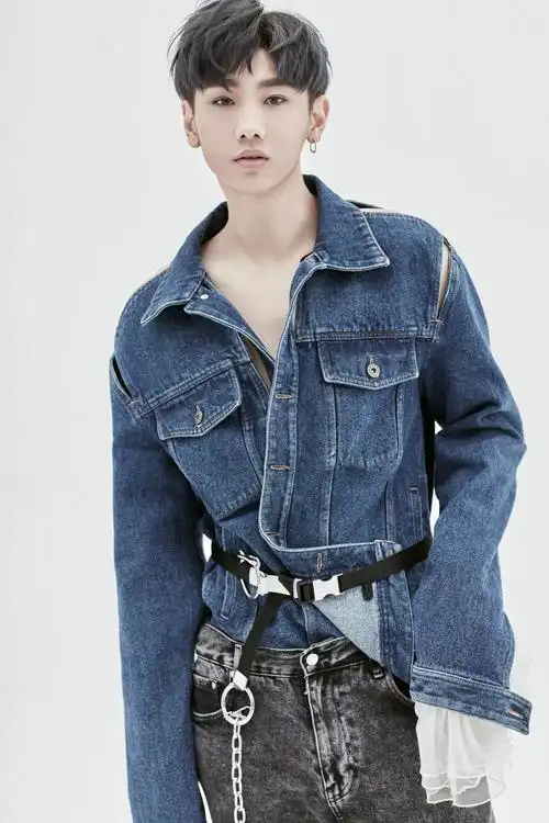 巴图汪苏泷《时间很美》 体悟时光流逝背后的温情