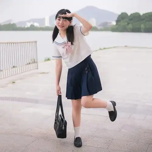 海胆与栗子贩售机原创日系校供水手服搭配下裙小泉中蕴洮