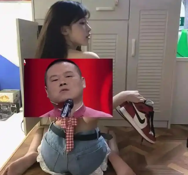 在2019年前后,半藏森林几张手持aj1芝加哥鞋子的照片被网友在各大社区