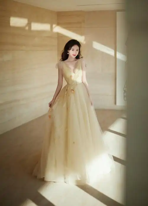 袁冰妍香草冰淇淋长裙