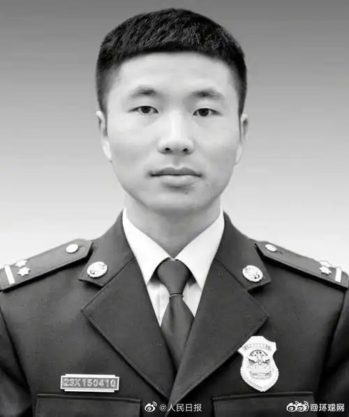 四川广汉鞭炮厂牺牲消防员追评烈士