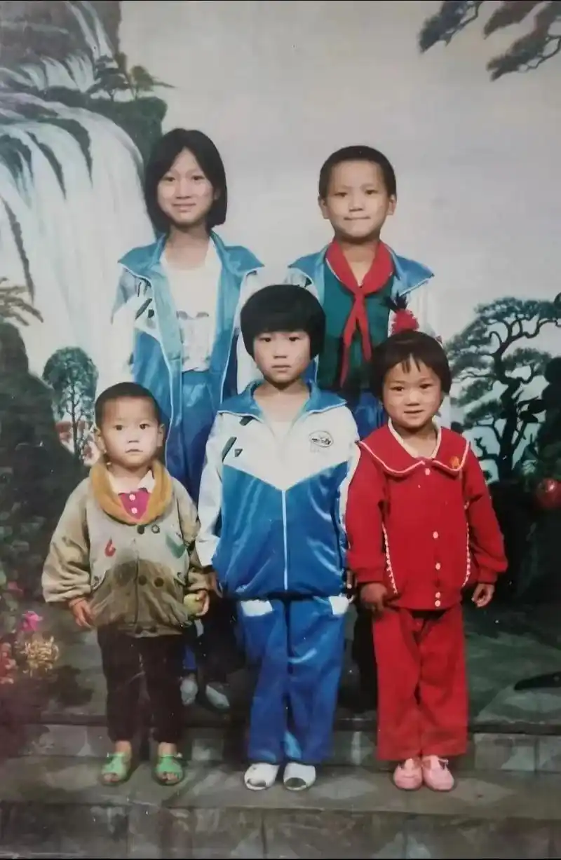 珍贵的老照片儿时的照片,满满的回忆. - 抖音