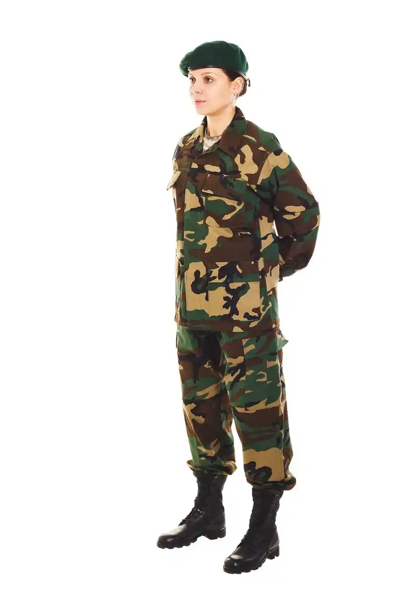 迷彩服军装图片大全,迷彩服军装是一种特殊意义的服装