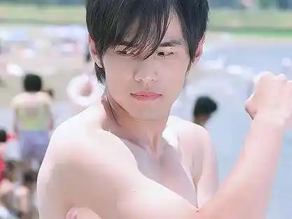 拓海,我买了件很性感的泳衣.  #周杰伦 #颜值巅峰 #歌曲落夏