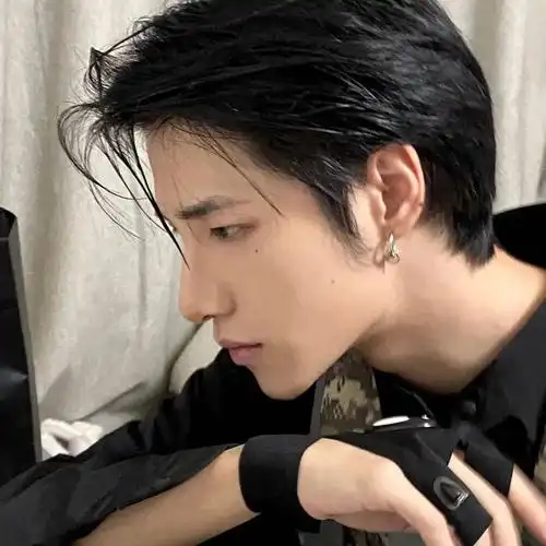 一共有28张头像图片,男生头像频道会提供更多与海王,渣男相关的高清