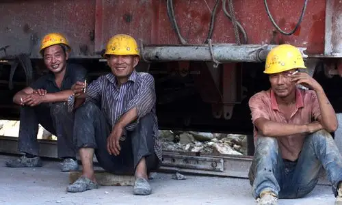 【摄影专题】工人风范工地之歌