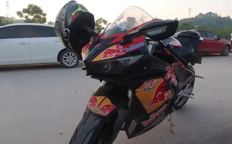 刀锋400二手车出售,车主真实分享,网友称为地平王