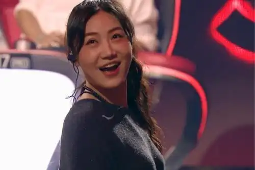 为什么刘郡格会选择《青春修炼手册》?从谢霆锋的冠军思维说起