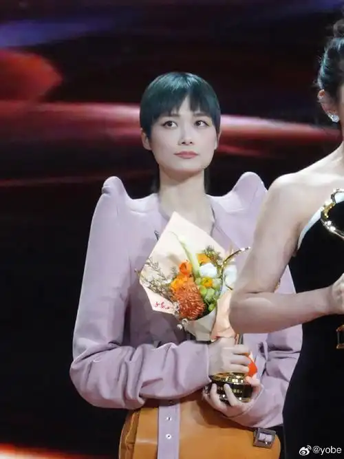 微博之夜##李宇春谢谢李冰冰黄渤黄晓明